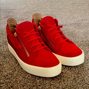 Giuseppe Men’s size 11